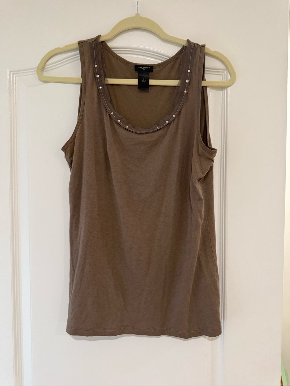 Ann Taylor Brown Sleeveless Scoop Neck Tank with Bead Trim
